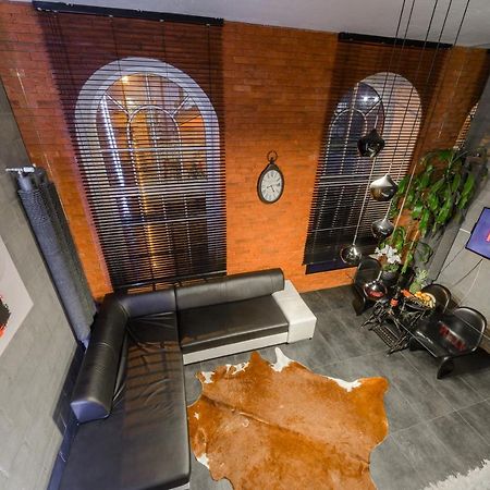 Nice Two-Level Loft In Tobaco Park Лодзь Экстерьер фото